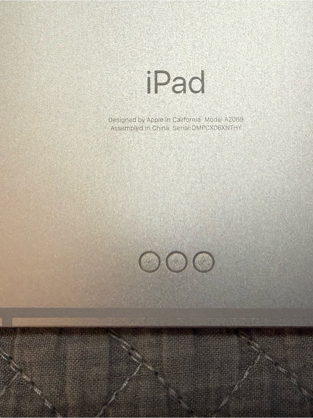 2020 4th GEN Apple iPad 12.9 PRO 256G wireless plus cellular and Apple Magic Key - Picture 14 of 16